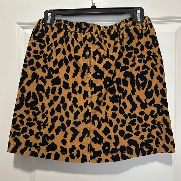 Wonder Nation Girl’s corduroy skirt size 14/16 - Picture 2 of 3